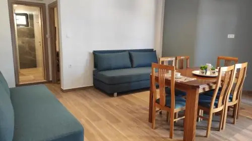 Soula Apartments & Studios