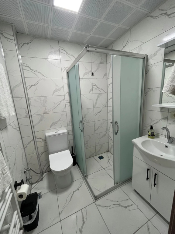 Banaz Eren Otel