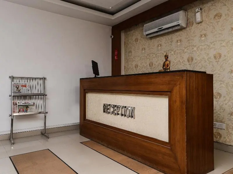 OYO 7655 Om Paradise Hotel
