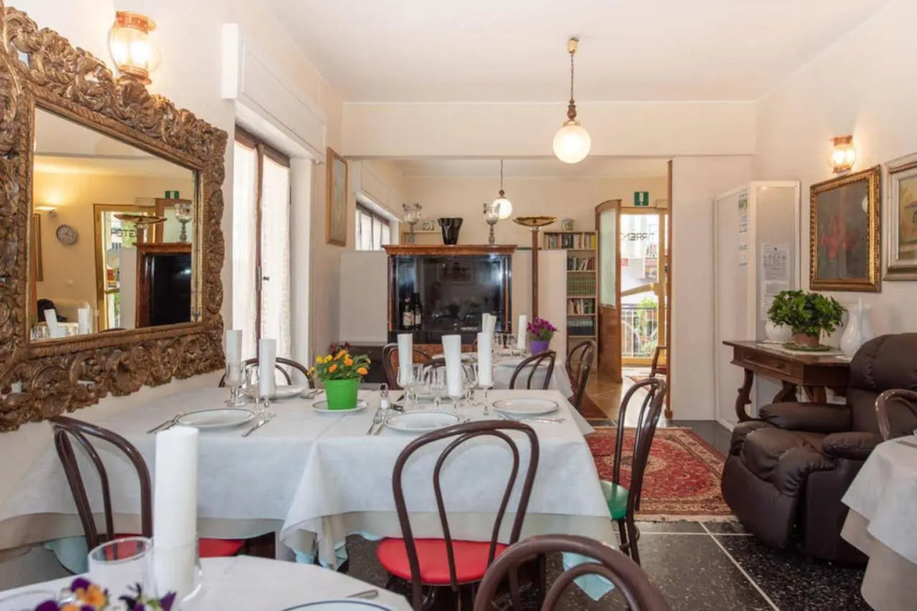 Hotel Tirreno