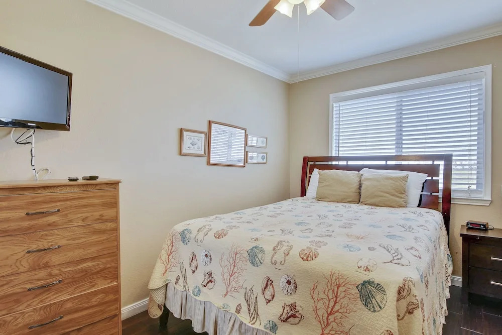 Seascape 1222 2 Bedrooms 2 Bathrooms Condo