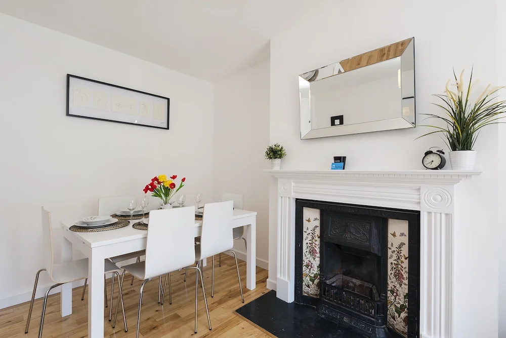 The Chelsea Sandhills Residence - TL19