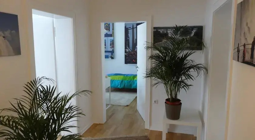 CentralRoom Berliner Allee citycentre