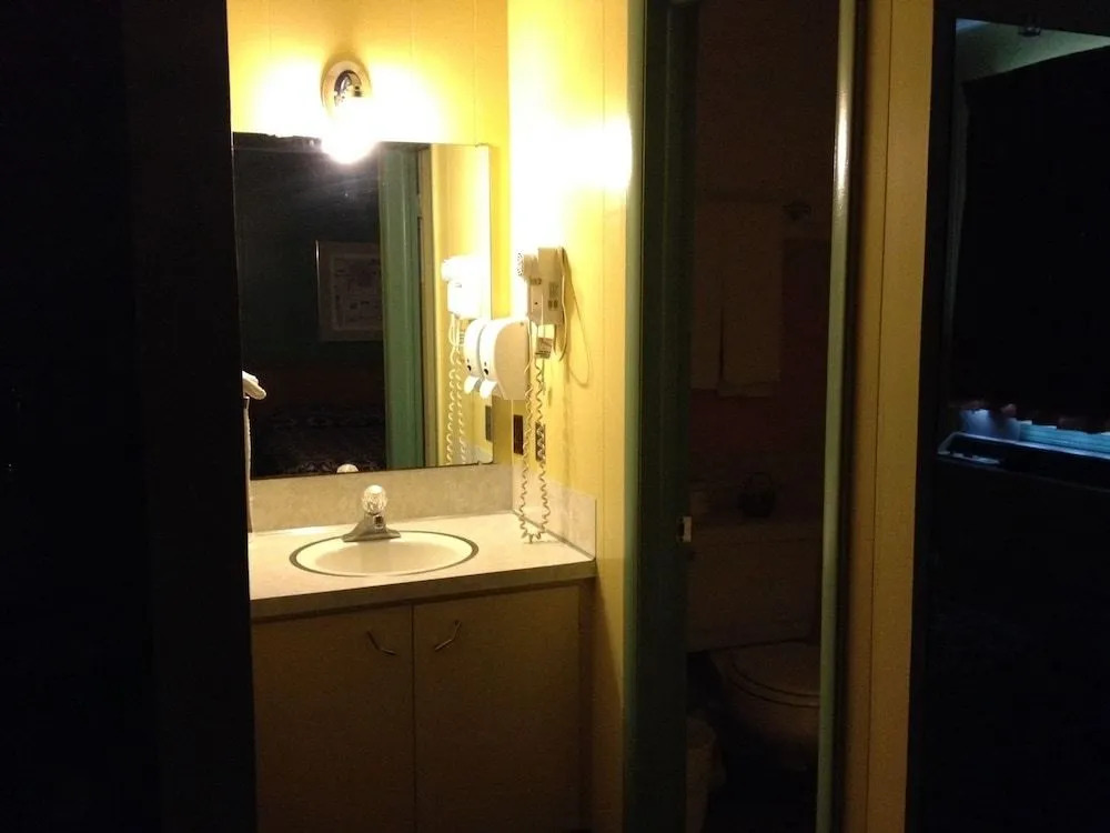 Parkview Motel
