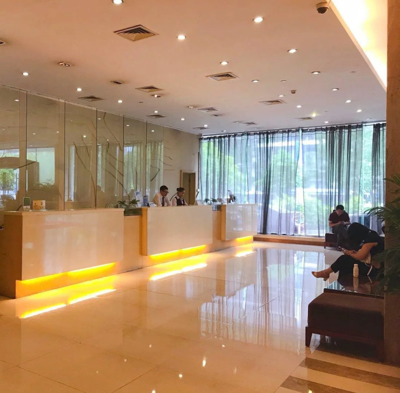 Sichuan Hotel Shenzhen,Near Huaqiang North