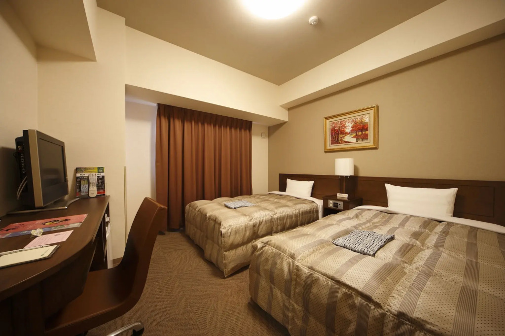 Hotel Route-Inn Sakaide-Kita Inter