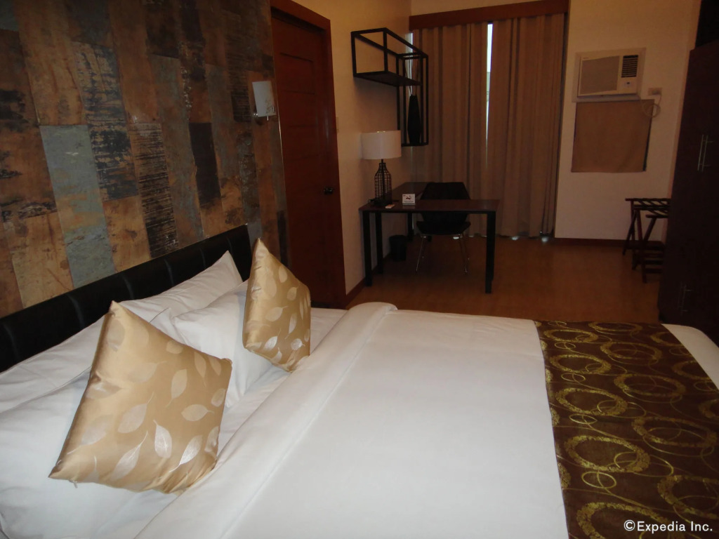 Big Hotel