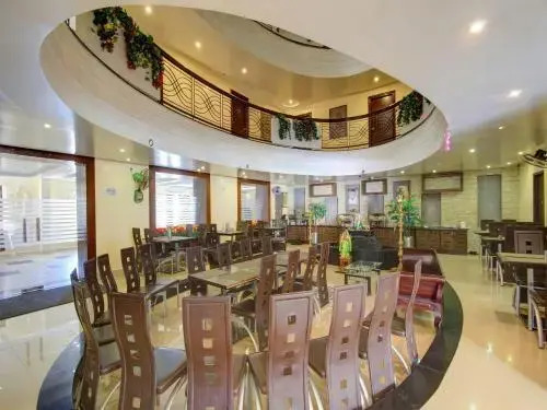 Kadambari Regency by OYO Rooms