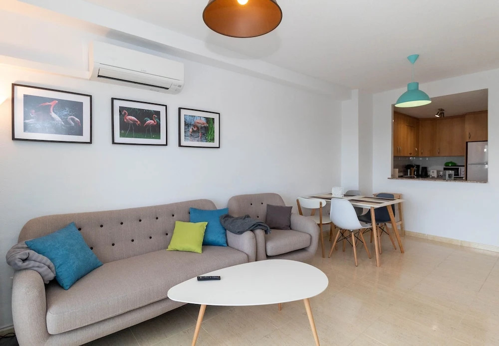 Lovely Apartment with Mediterranean View