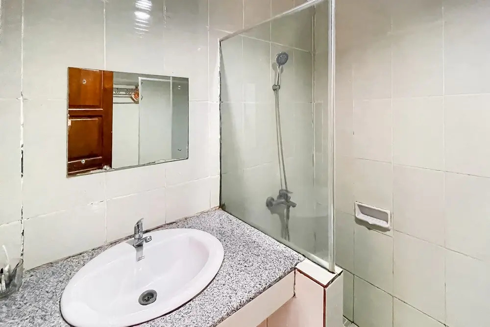 Urbanview Hotel Grand Seven One Manna