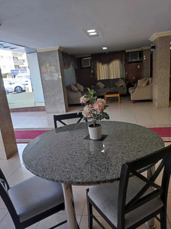 Jamjoom Hotel