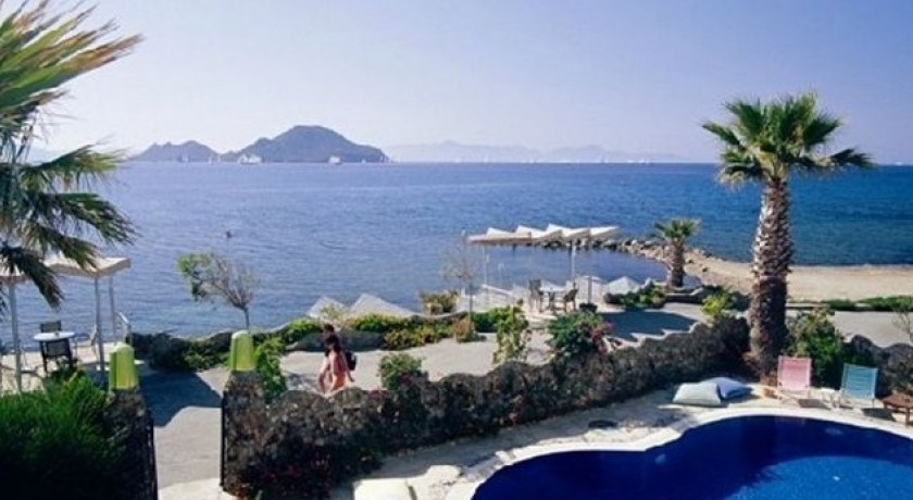 Mar Beach Hotel