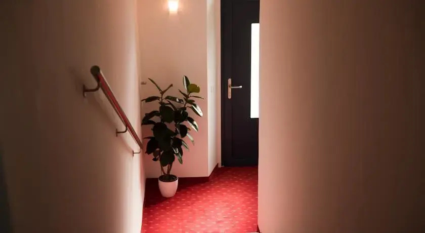 B&B Vaja