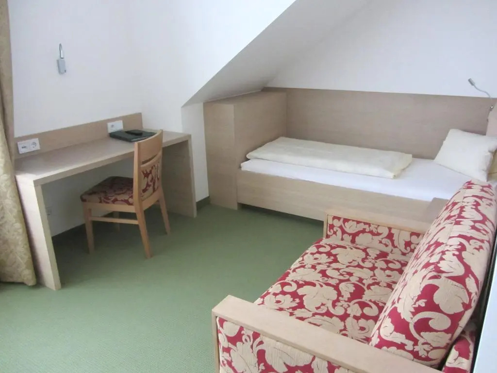 Hotel Weiss S