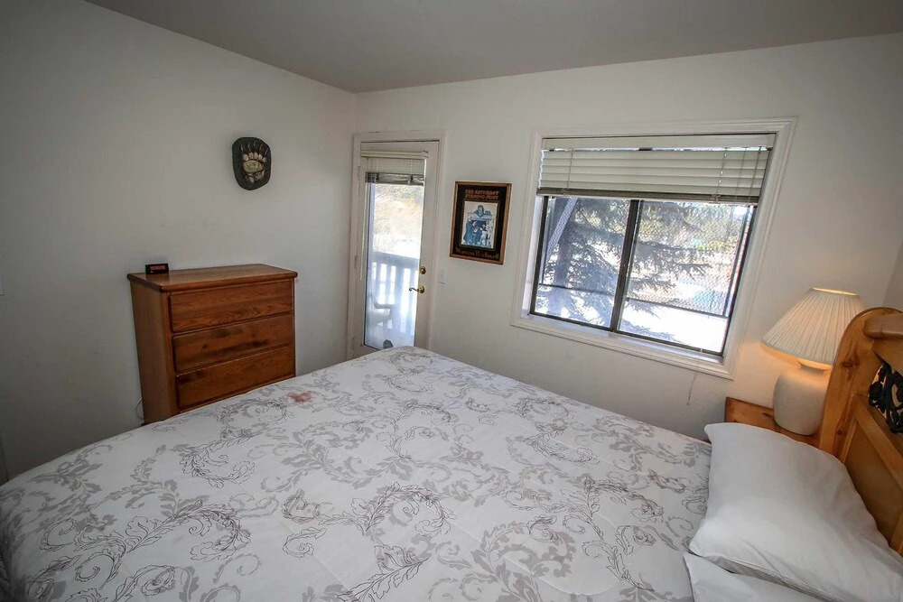 Bear Golf Inn-1218 by Big Bear Vacations