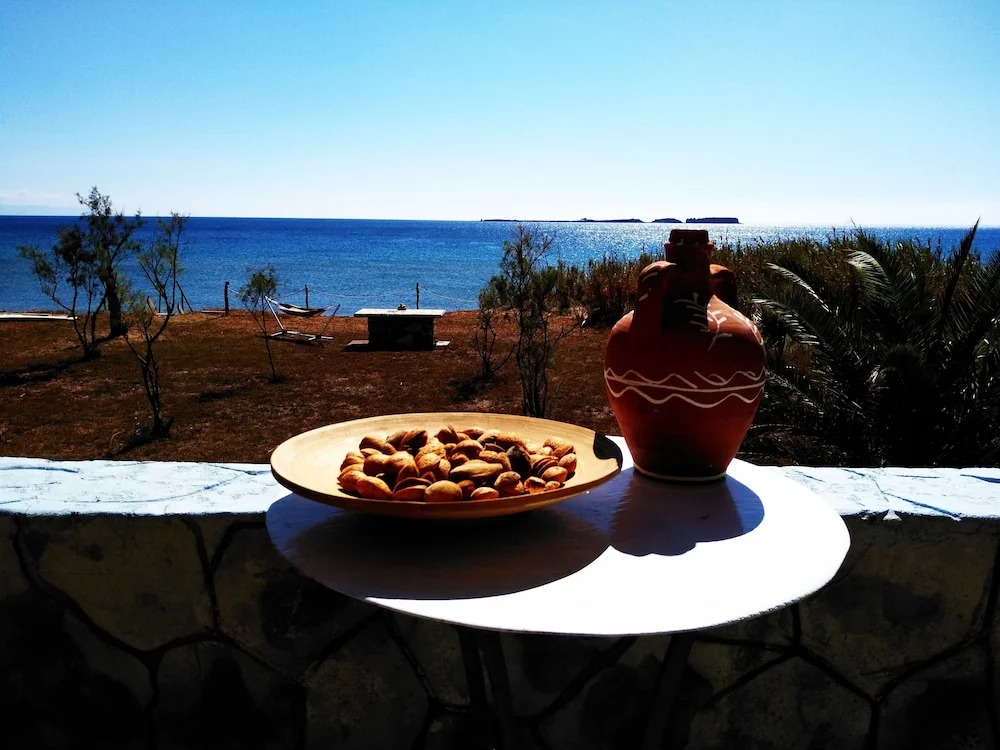 Alekos Beach Houses-Caretta