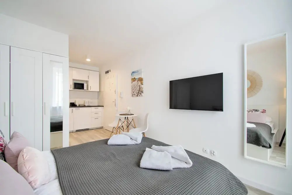 RentPlanet - Apartament Towarowa