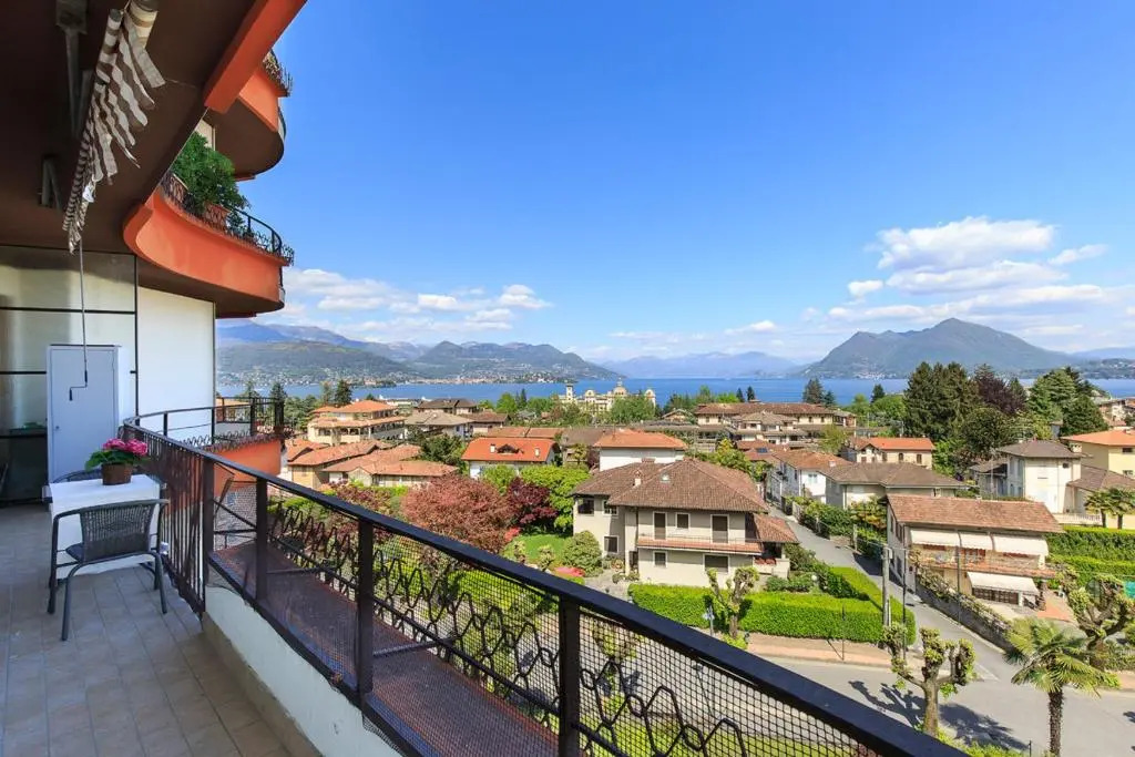 Costa Azzurra by Impero House