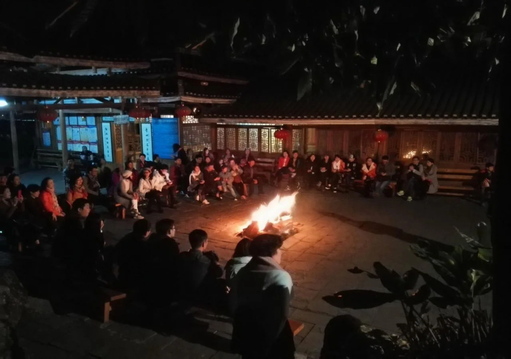 龙胜大唐湾月夜多耶度假酒店