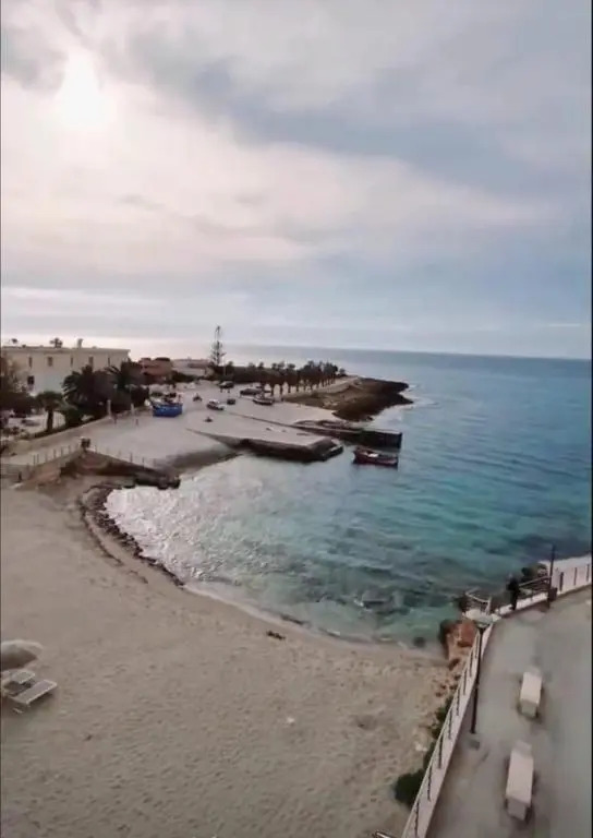 vacanza CORNINO 100 mt dal mare