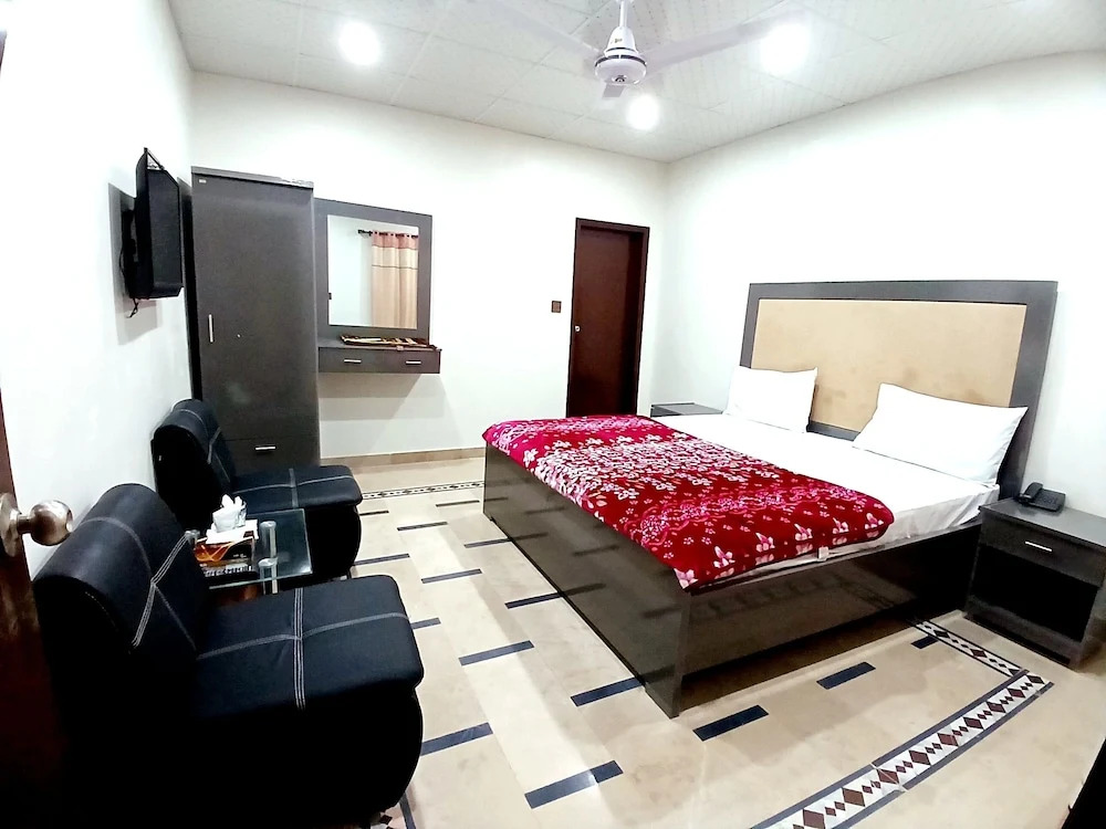 Subhan Palace Guest House