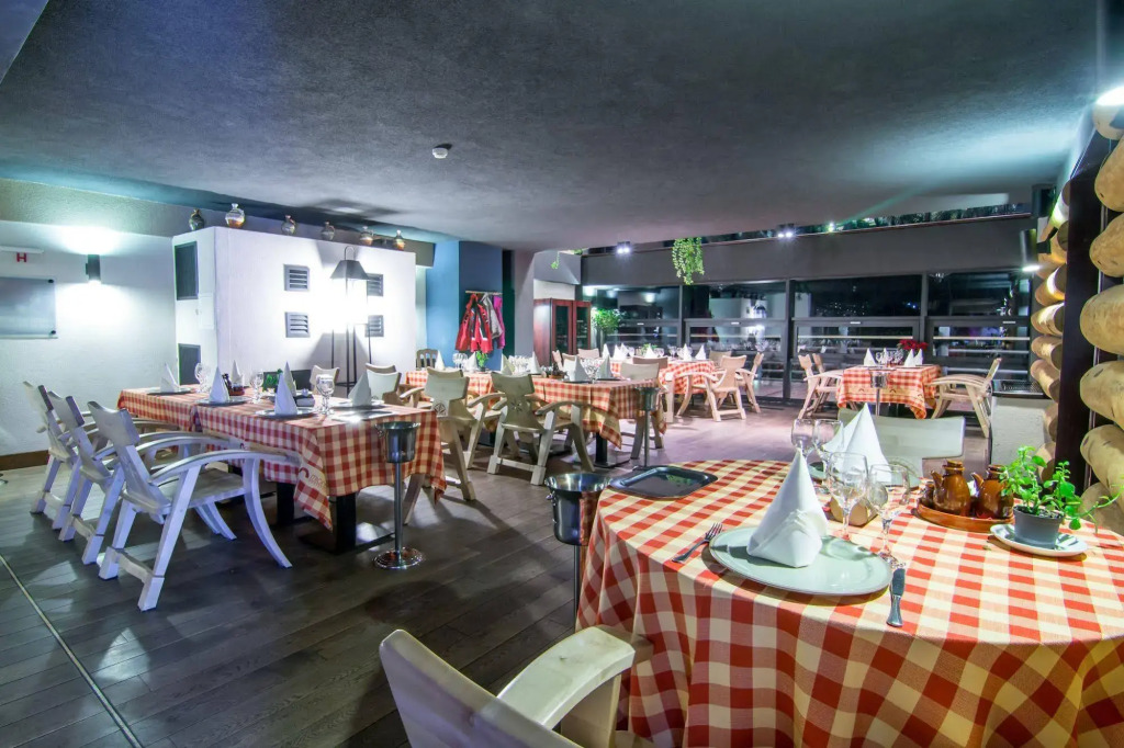 Hotel Orizont
