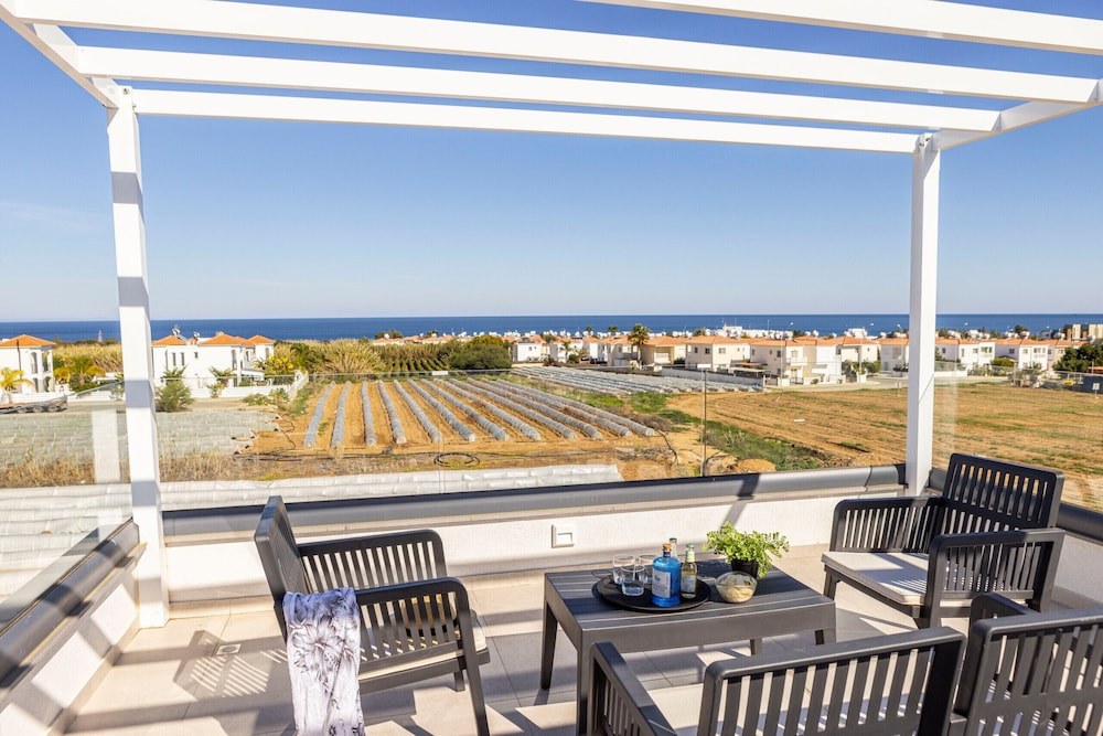 Protaras Hestia Seaside Villa B6