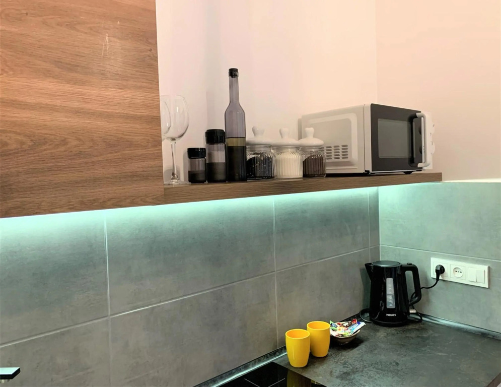 Fiesta Apartment on Franka 2BR-6P