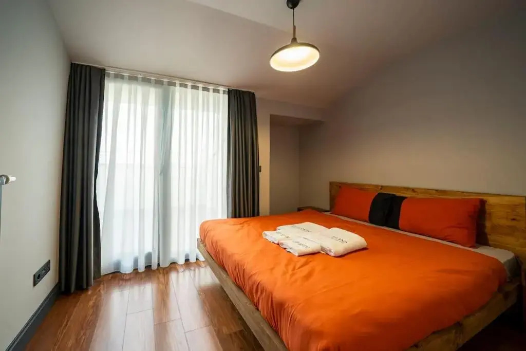 Superior, classy residence,7/24 Security,2 bedroom ( Benesta 205 )