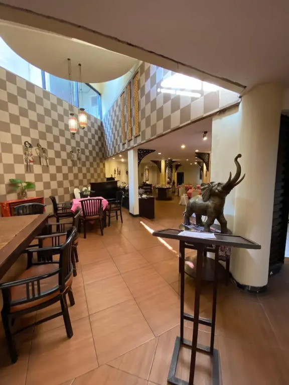 Tuwuh Hotel at Kayutangan