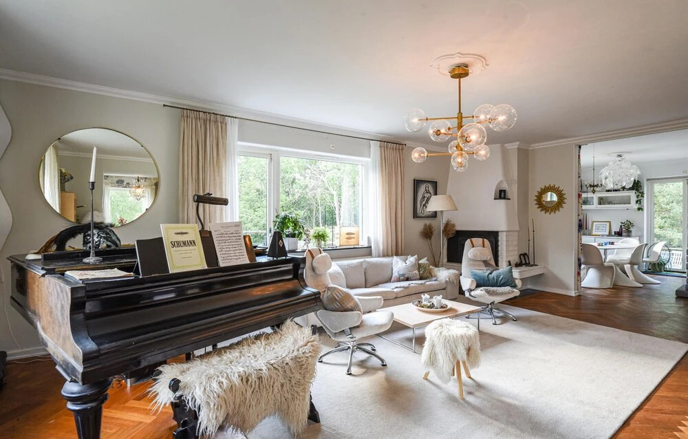 Beautiful Home in Göteborg With 4 Bedrooms, Sauna and Wifi