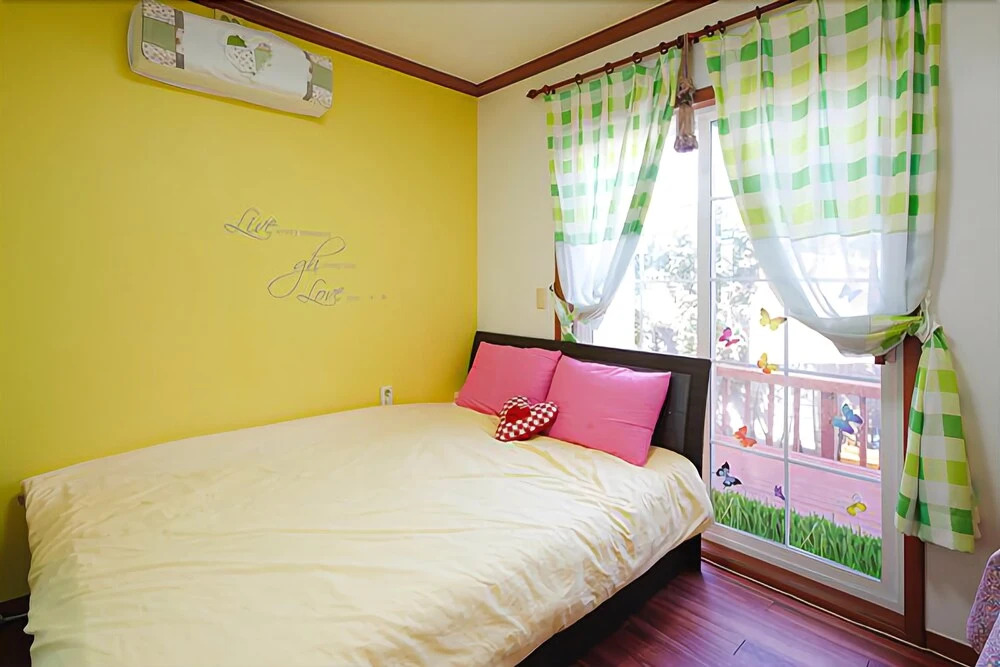 Anmyeondo Fullhouse Pension