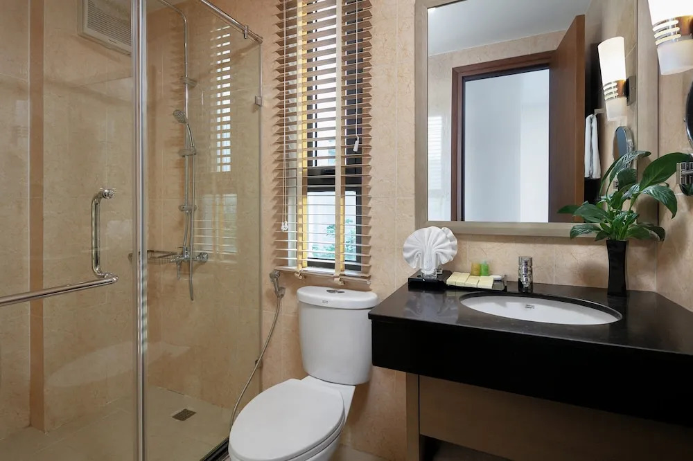 La Batisse Resort Halong