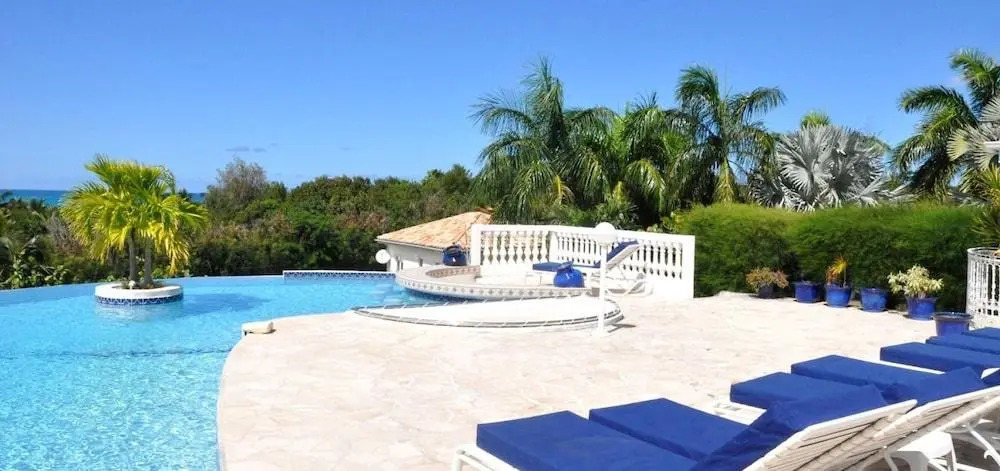 Villa Cascades