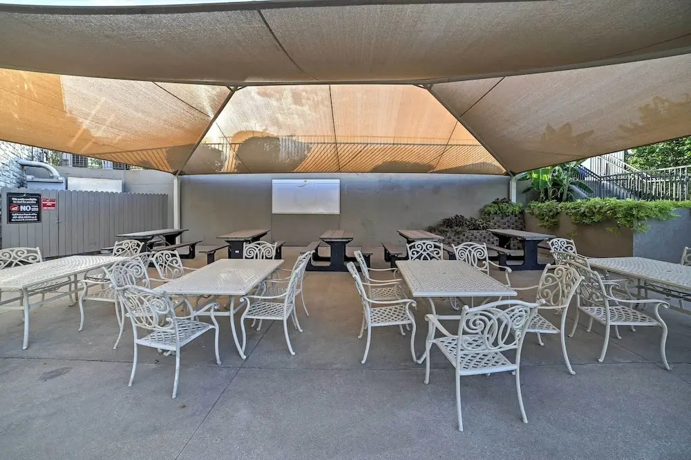 Heated Pool Access: Condo < 5 Mi to Branson Strip!