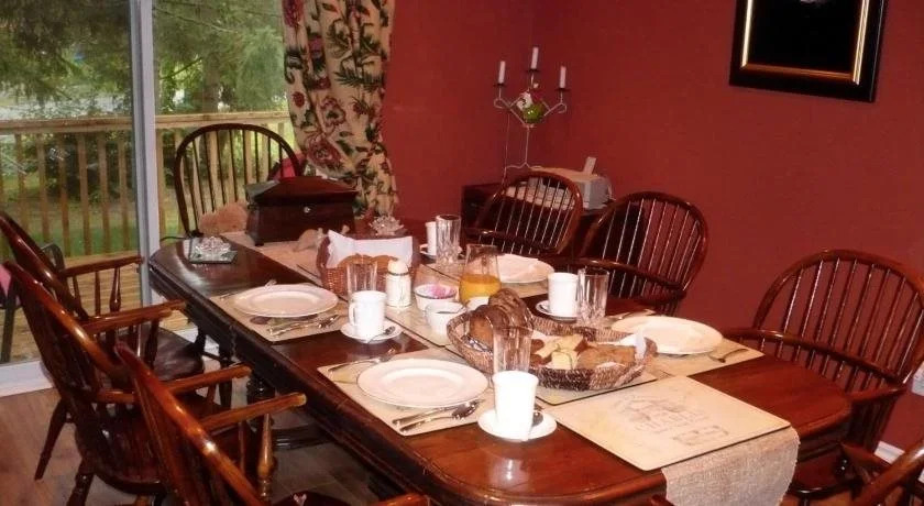 Brock Hollow Bed & Breakfast