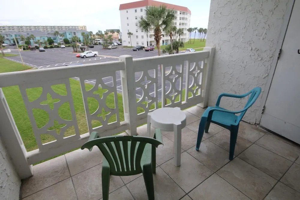238 El Matador 2 Bedroom Condo by RedAwning
