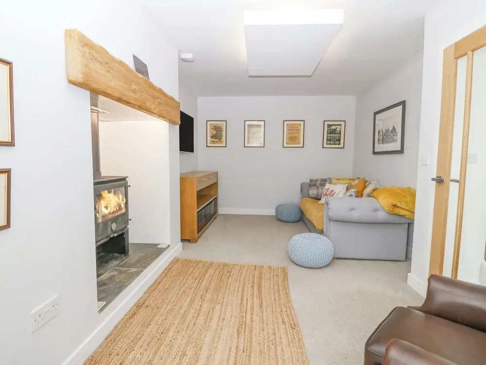 3 Bed in Llanbedrog oc-brntr