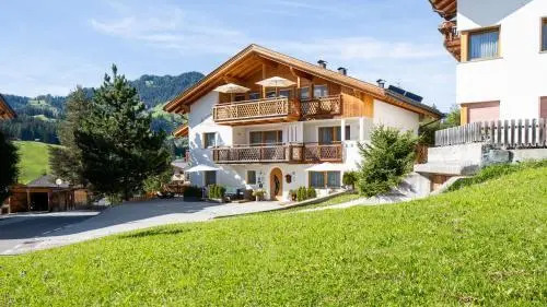 Apartments Chalet Maria