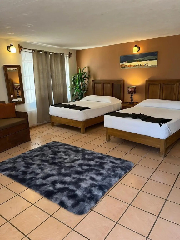Hotel Jardín del Cantador