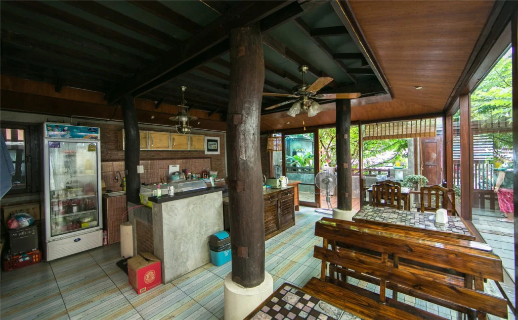 PJ House