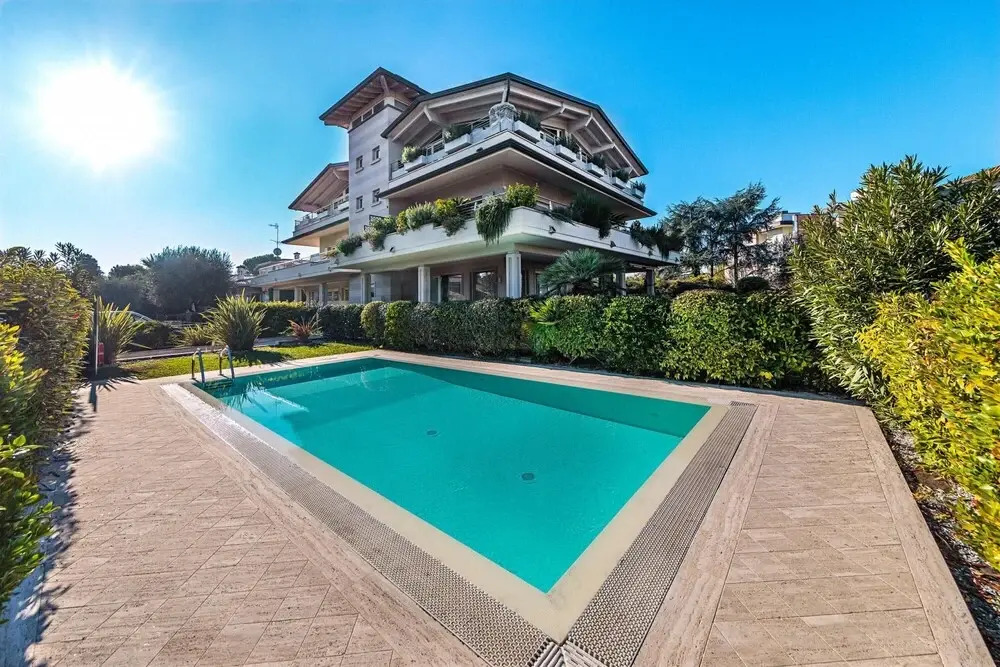 Il Coccodrillo 20 con piscina by Wonderful Italy