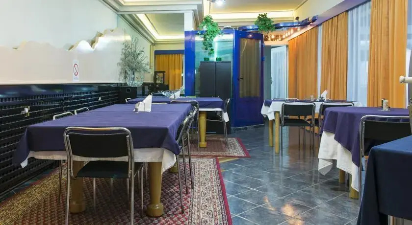 Hotel Royal Club