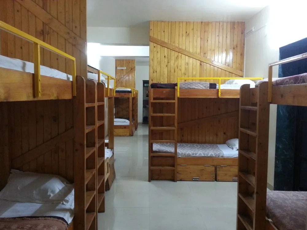OYO 13328 Rainwood Residency