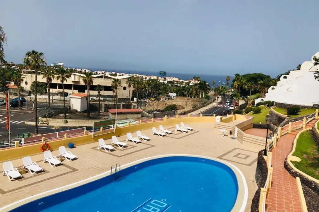Stylish and private 1 bed apartment in San Eugenio