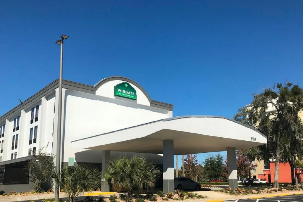 Nobile Hotel Parkway at Celebration Orlando Very Close to Disney Theme Parks