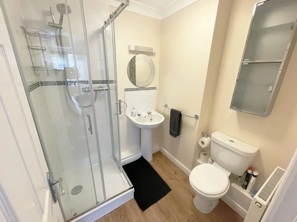 Continental Apartments 2-bed Apartment Farnborough