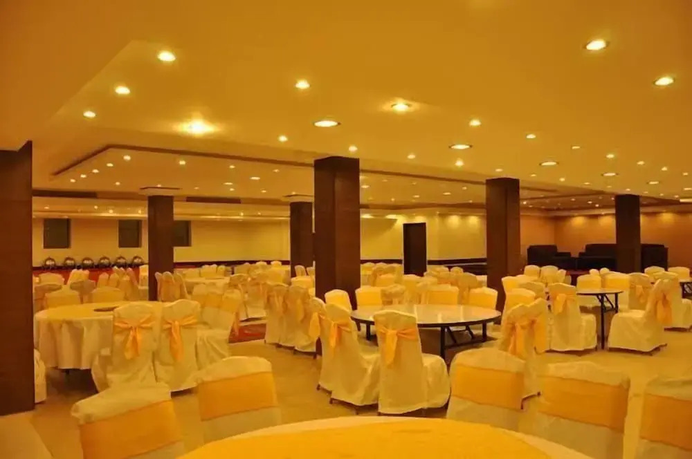 Grand Regency