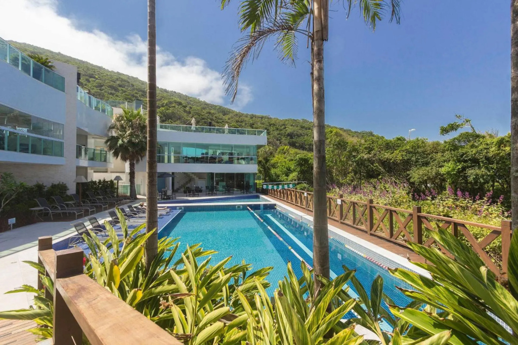 Varandas do Atlântico 02-A - Condomínio de luxo frente mar - Piscina climatizada - Academia - Portaria 24h