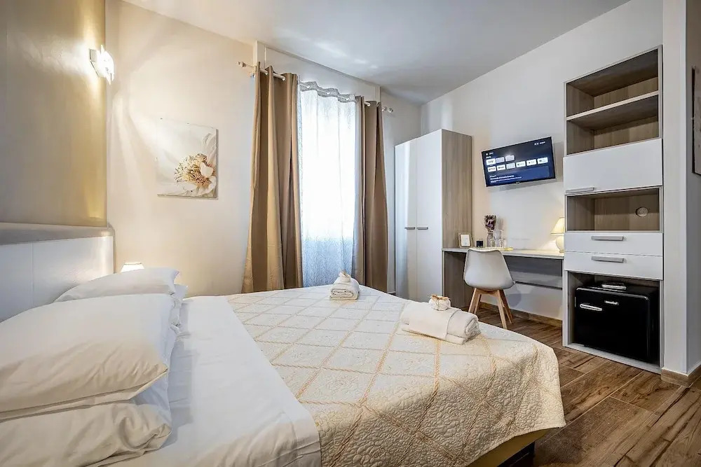 Florence Ventuno B&B